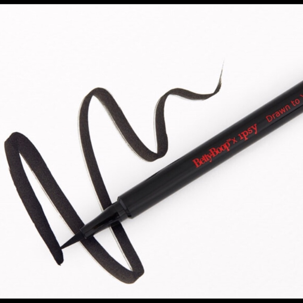 Betty Boop Drawn To You Eyeliner